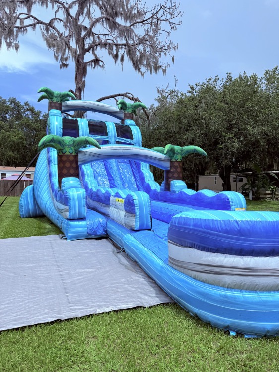 18ft  Bahama Blast Dual Lane Hybrid